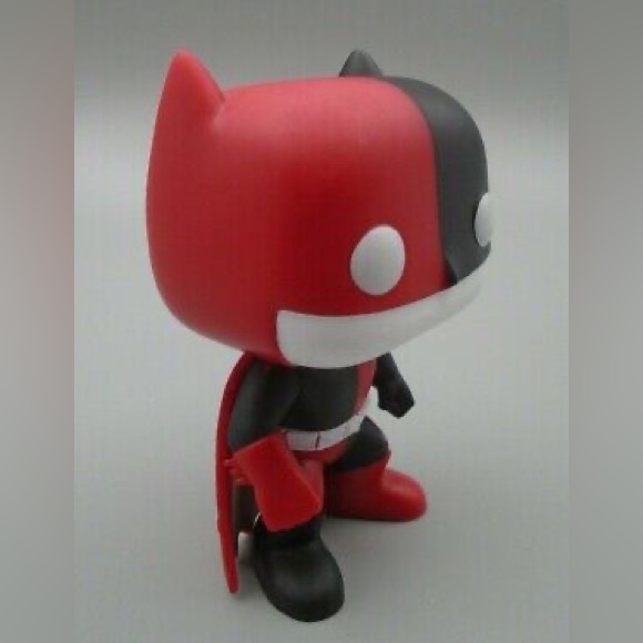 Free with Funko Item - Funko Pop Two-Tone Superhero Figure - Picture 7 of 8